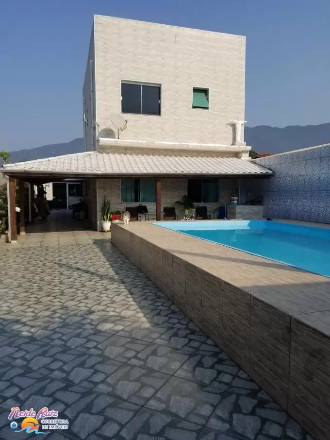 CASA COM PISCINA-5 QUARTOS-CARAGUATATUBA - SP-CANTO DO MAR
